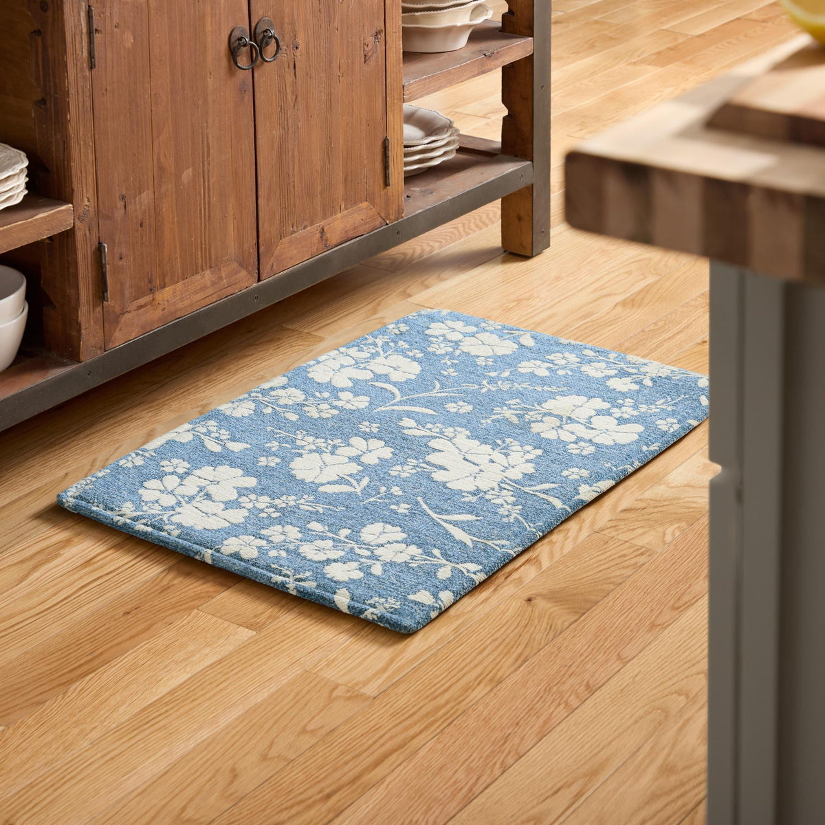 The Pioneer Woman Elmbrook Wildflower Cloudwalk Anti-Fatigue Comfort Mat, Blue, 20" x 32"